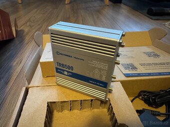 Teltonika TRB500 + Poynting anténa XPOL-2-5G - 2