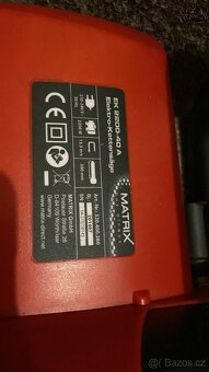 Elektrická pila, Matrix EK 2200-40 A - 2