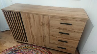 Komoda - 2