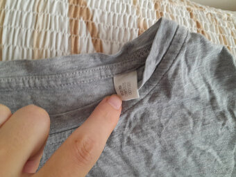 REEBOK ŠEDÉ TRIKO S IHNED K PRODEJI - 2