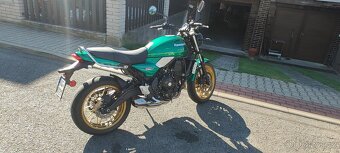 Kawasaki Z 650RS - 2
