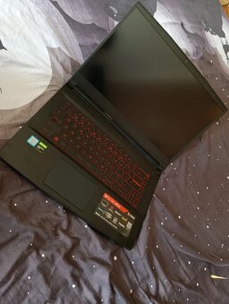 Herní notebook - MSI GF63 Thin 9RCX / i7-9750H / GTX 1050 Ti - 2