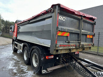 Eur6 sklápěč - tahač 6x4 Volvo spaní - 2