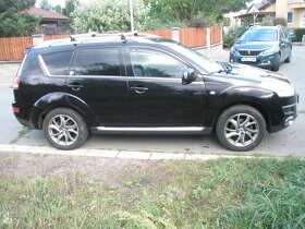 Prodám SUV Citroen C-Crosser 2,2 HDi Exclussive - 2