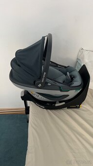 Maxi Cosi Coral 360 + základna - 2