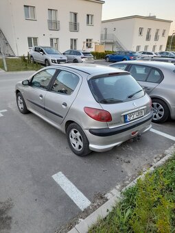 Dveře na Peugeot 206 - 2