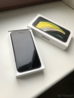 iPhone SE 2020 - 2