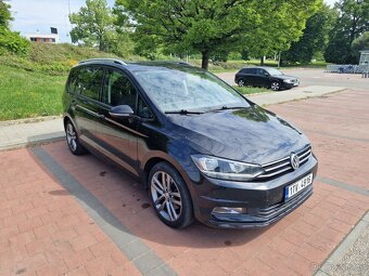 Volkswagen Touran Comfortline 2.0 TDI 110kW DSG - 2