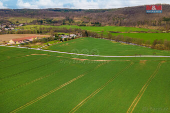 Prodej pole, 5653 m², Čižice - 2