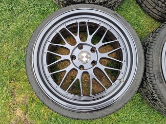 Elektrony BMW 5x 120 R 19 repliky BBS LM letní pneu . - 2