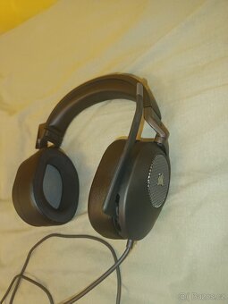 Herní sluchátka Corsair HS65 Surround Černé (PC,PS4,5,XBOX) - 2