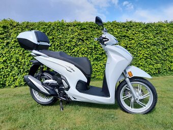 Honda SH 350i ABS - 2