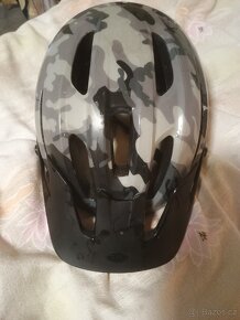 Mtb prilba Bell camo - 2