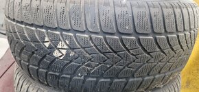 Zimní Dunlop 205/55 r16 - 2