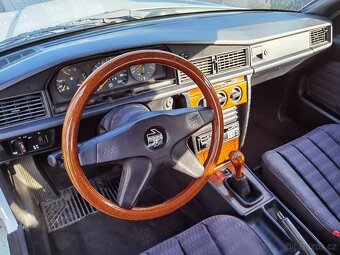 Dřevěný volant MOMO ML38, W201, W124, W123, Golf II - 2