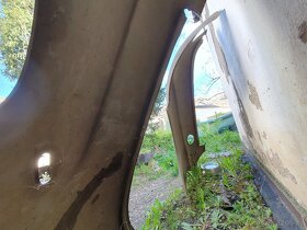 Tatra 603 - levá a pravá přední část - 2