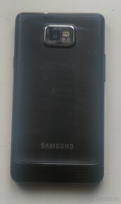 SAMSUNG GALAXY GT-i9100 použitý - 2