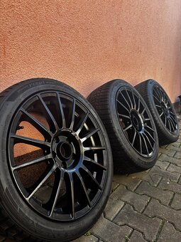 OZ Superturismo LM r18 5x112 - 2