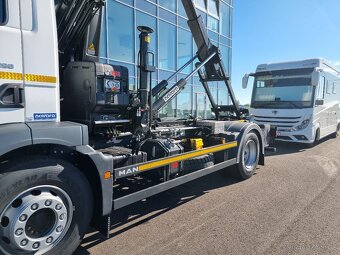 MAN TGM 18.290 4x2 BL RUKA HIAB 138 + NOSIČ KONTEJNERU 10T - 2