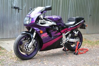 SUZUKI GSX-R 750W (GR7BA) - 38tkm - 2