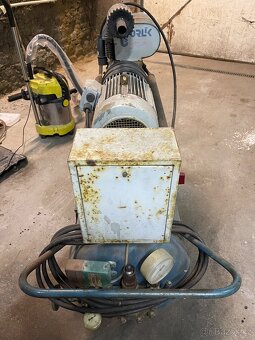Kompresor Orlík 3JSK 300L - 2