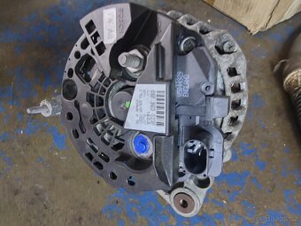 Alternátor Octavia 2 po kompletní repasi - 2