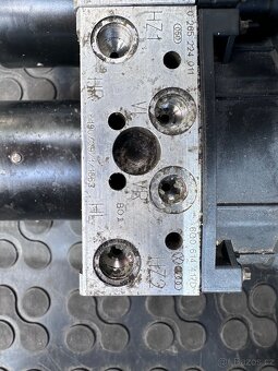 ABS modul 6Q0614417Q čerpadlo - 2