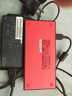 Lenovo ThinkPad Universal USB-C Dock Gen 2 - 2