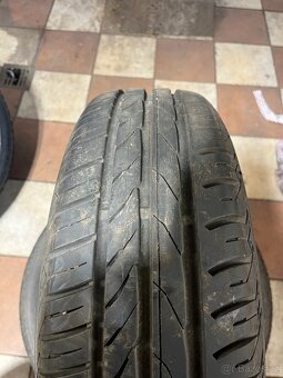 Pneu 185/65 R15 - 2
