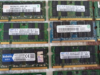 30 kusů ddr2 2gb do Notebooku. Kus : 125kč. - 2