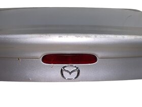 Páté dveře stříbrná 22V Mazda MX-5 B1 kabriolet r.v. 2001 - 2