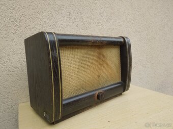 Rádio starožitné - 2