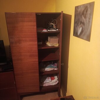 Starý nábytek za odvoz - 2