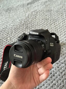 Canon EOS 700D Kit (EF-S 18-55mm IS STM) - 2