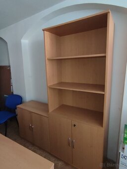 Nábytek - do kanceláře, pokojíku studenta - 2