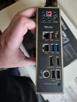 Prodám zákl. desku MSI MAG B550 TOMAHAWK  [REZERVOVÁNO] - 2