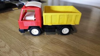 Staré autíčko valník Igra+Tatra Dakar - 2