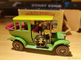 Matchbox yesteryear Y3 BENZ LIMOUSINE - 2