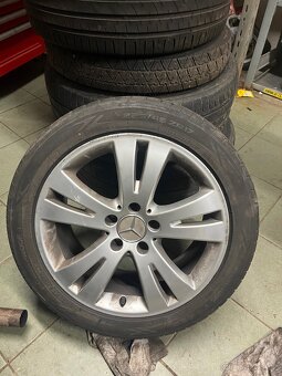Mercedes w204 5x112 r17 - 2