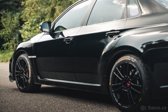 Subaru Impreza wrx sti - 2