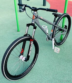 Dirt street jump bike - 2