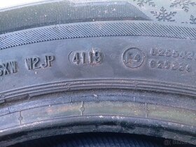 Pneu 205/60 R16 zimní, sada 4ks - 2