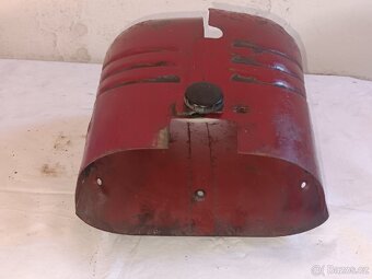 Prsíčka Jawa 550, 555 - 2