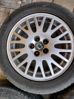 Orig ALU kola škoda 6.5Jx16 205/55 R16 - 2