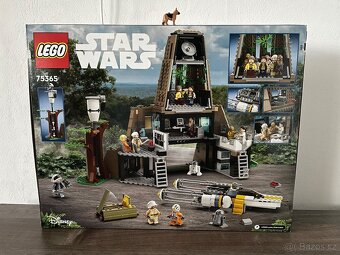 Lego Star Wars 75365 Yavin 4 Rebel Base - 2