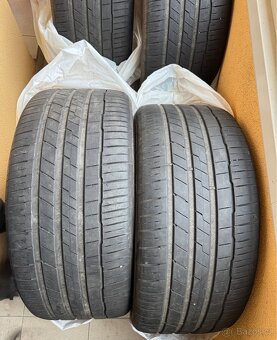 Hankook Ventus S1 evo 3 SUV 285/40 R22 - 2