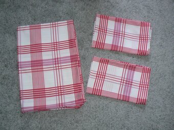POVLEČENÍ, DEKY, POLŠTÁŘE, PROSTĚRADLA - 2
