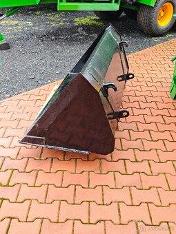 Lopata na čelní nakladač - 2