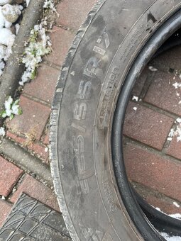 Zimní pneumatiky 225/55 r17 - 2