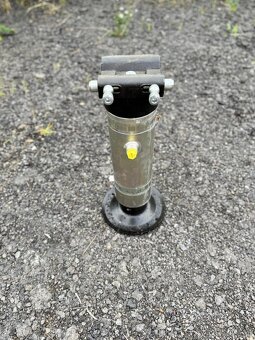 Odstavná hydraulická noha + pumpa - 2